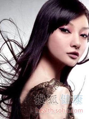 中国人<em>头发</em>全球第二油 <em>头发油是病吗</em>?-青岛新
