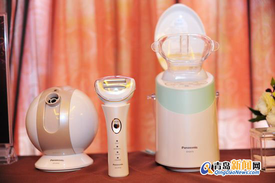 越忙碌越要美丽 小型美容家电支招佳丽名媛