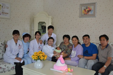 古筝老师生宝宝 芭比娃娃来道喜