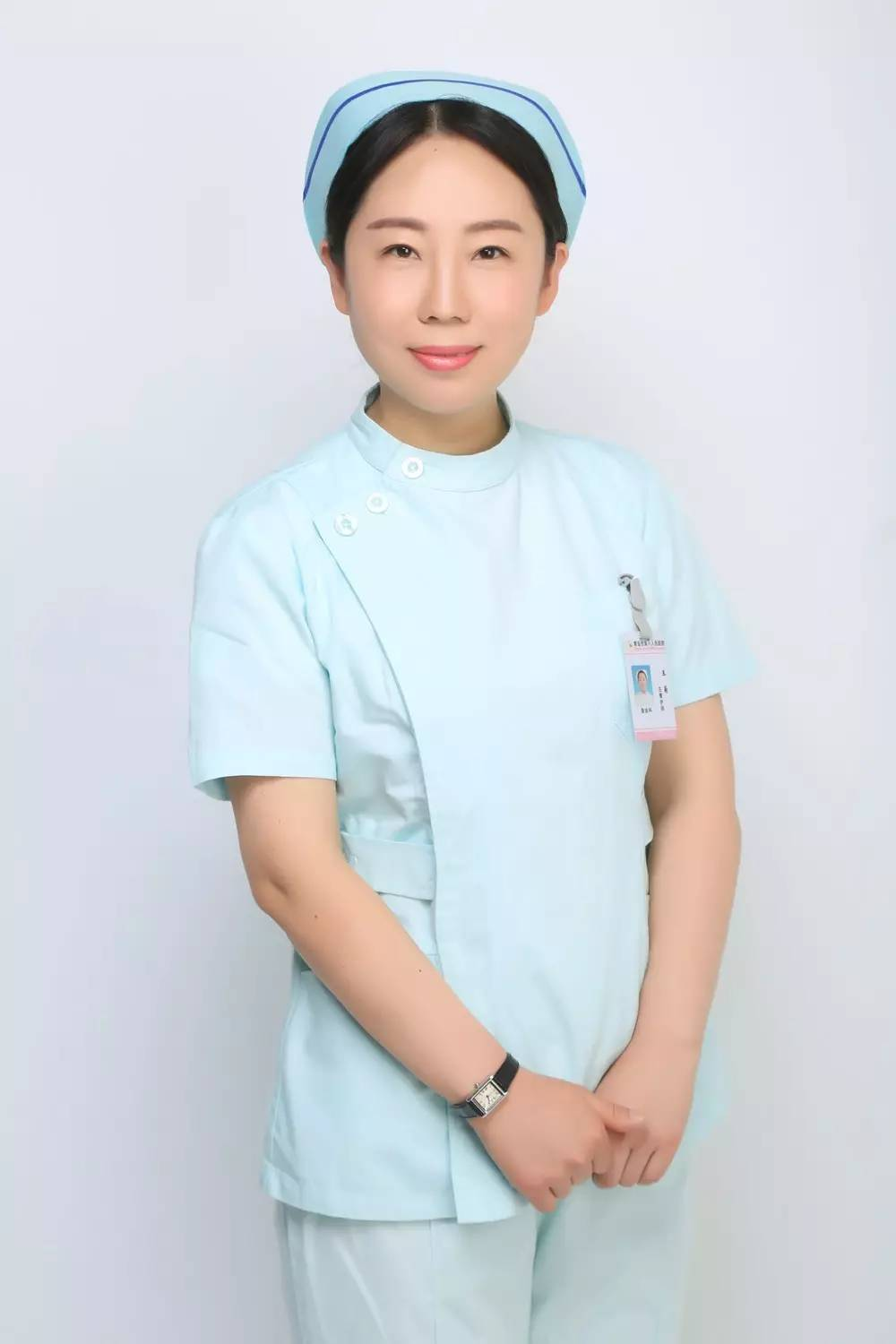 人 坚守生命战场23年--优秀护士长急诊科王菊